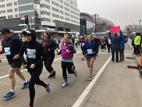 Milwaukee marathon - The Milwaukee Lakefront Marathon is like the elder statesman of local racing, a homegrown incumbent who can be counted on to get the job done but may not live …